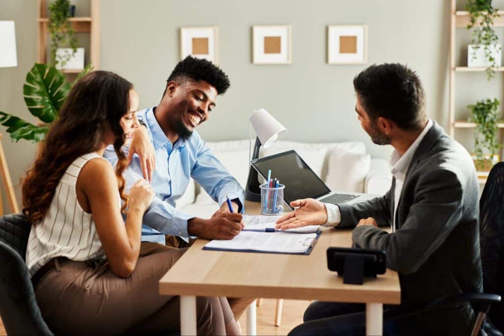 Homeowners working with their insurance agent.